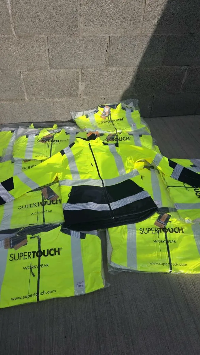 Men's Supertouch Hi Vis Softshell Jacket - Image 3