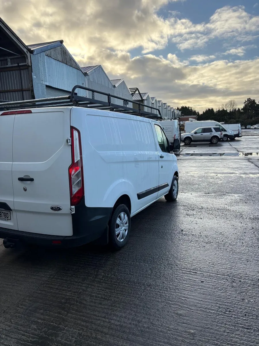 201 Ford Transit custom 2.0 FWD - Image 4