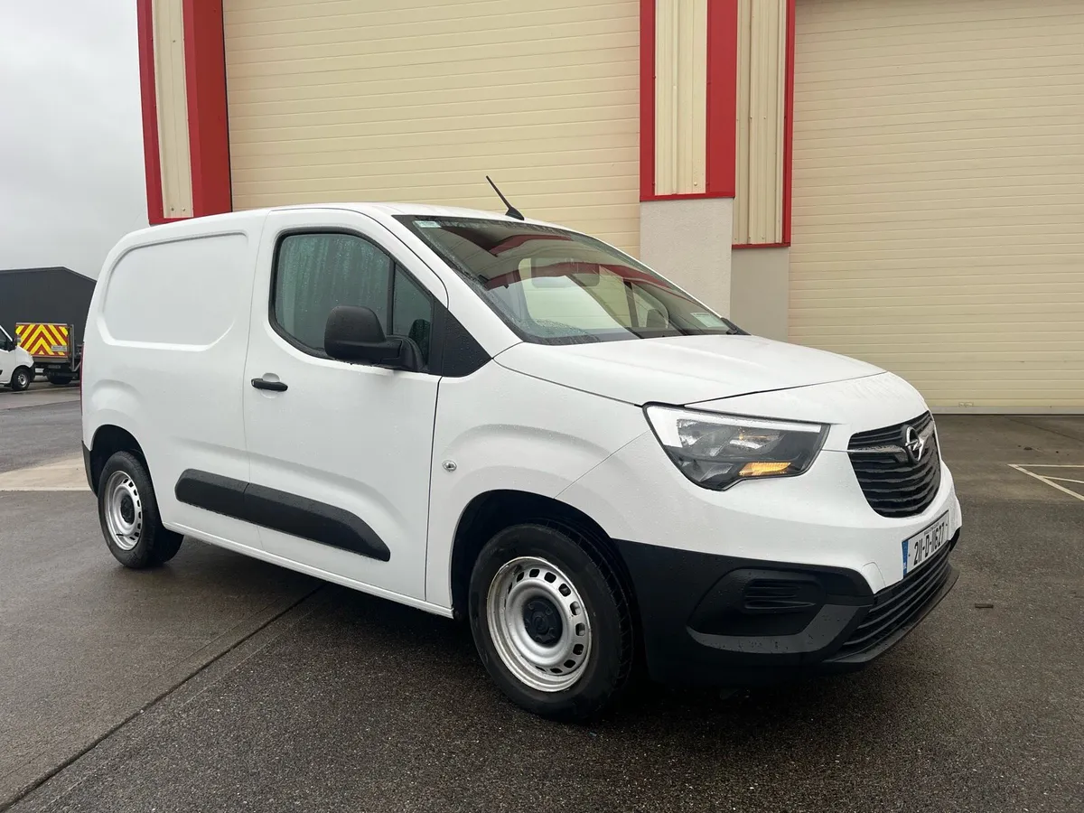 Opel combo 2021 - Image 2