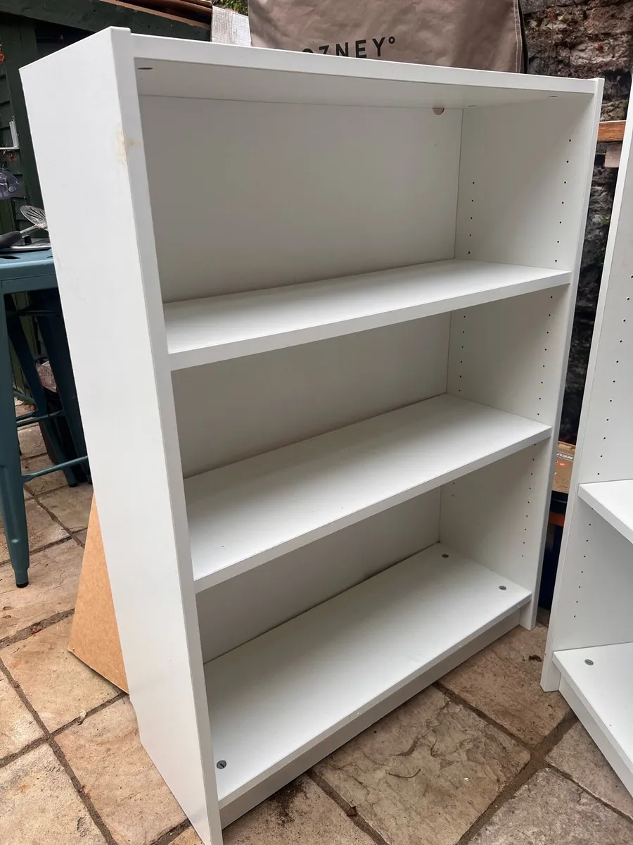 2 x white Ikea Billy shelves (for free)