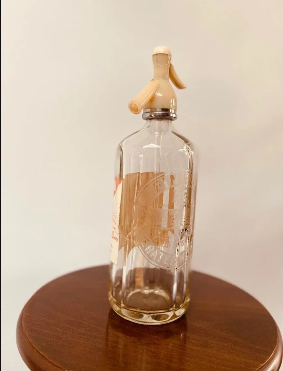 Vintage Soda Syphon - Image 4