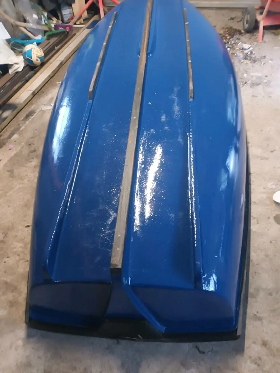 Fibreglass dingy 12ft - Image 4