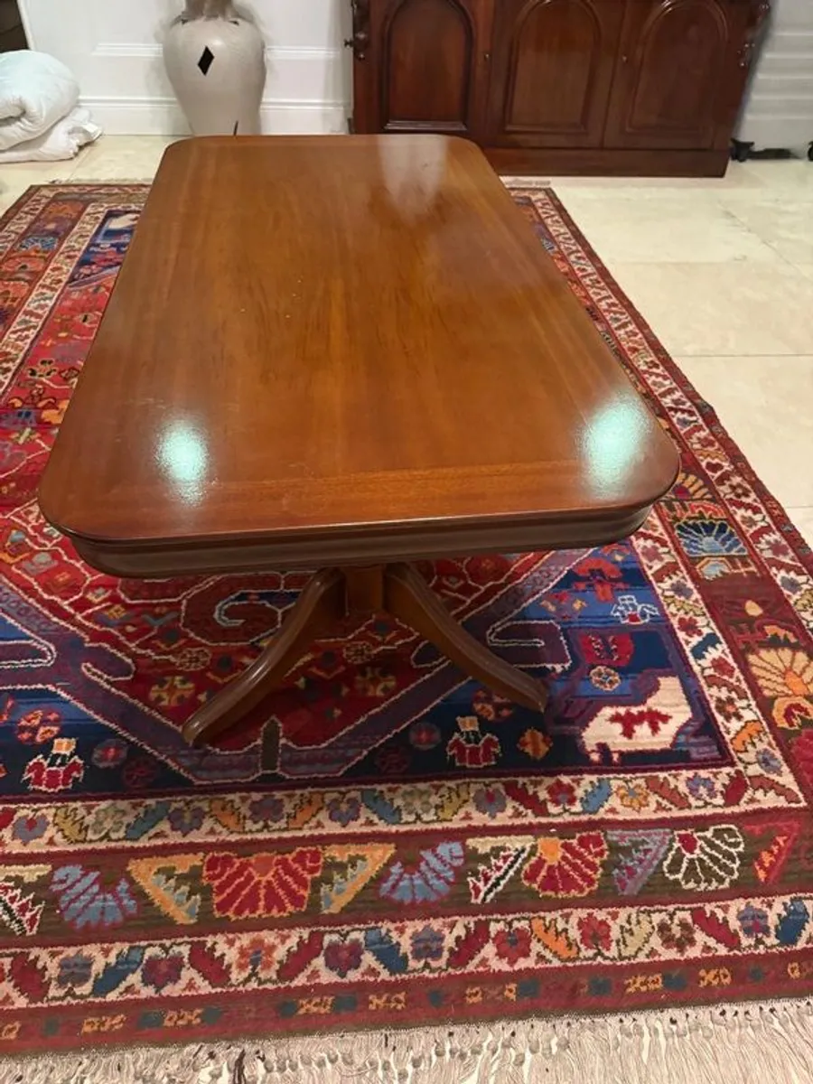 Coffee Table Like New - Image 2