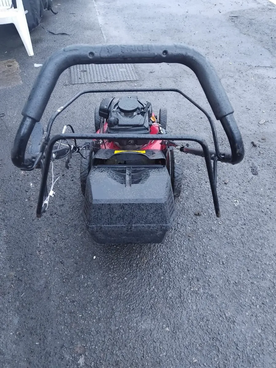 Self-drive lawnmower running very well read - Image 4