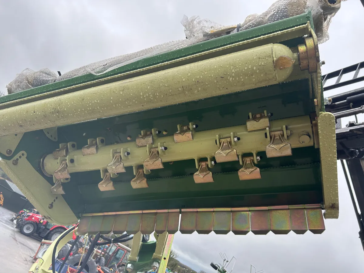 New Stark KDS125+ Flail Mower - Image 2