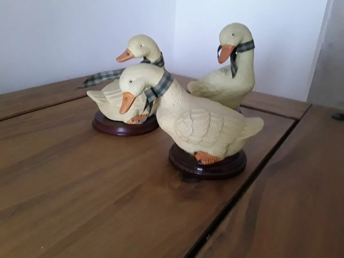 Tree vintage geese ornaments collectible - Image 1
