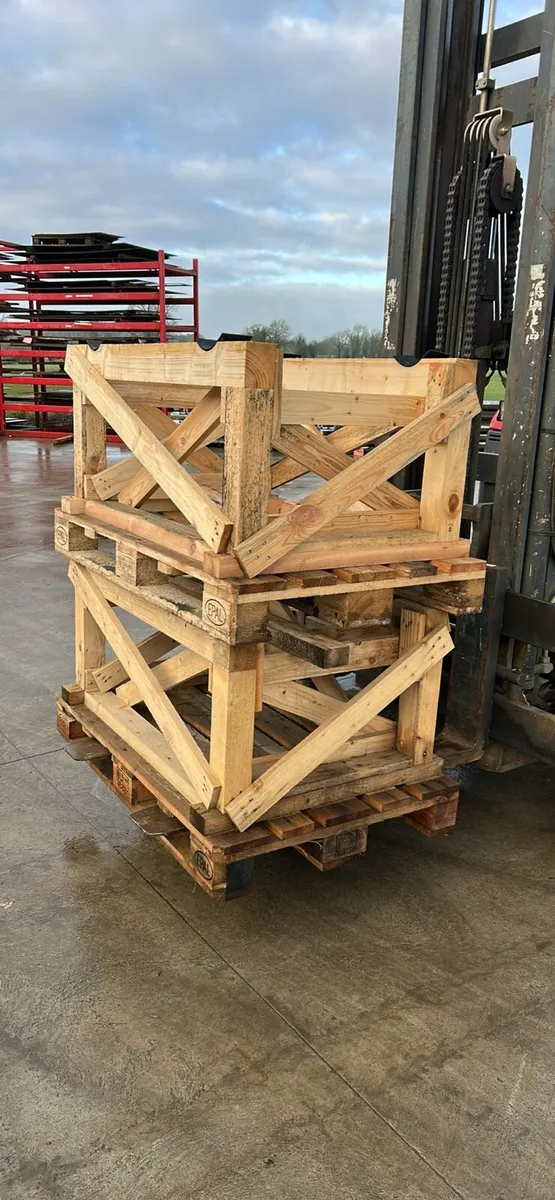 Axle pallets - Image 1