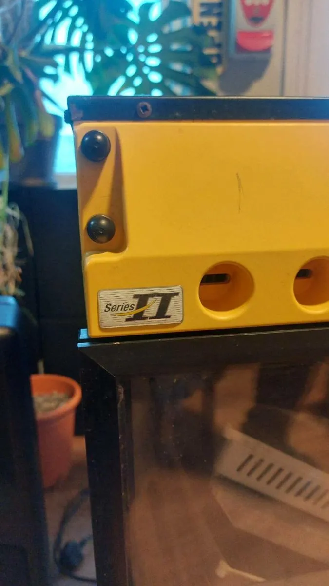 Brinsea Incubator - Image 3