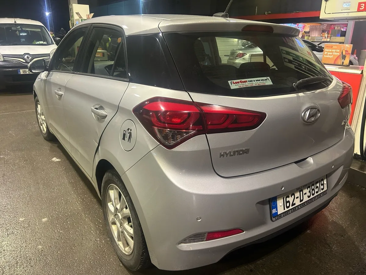 Hyundai i20 1.2 petrol nct and tax - Image 4