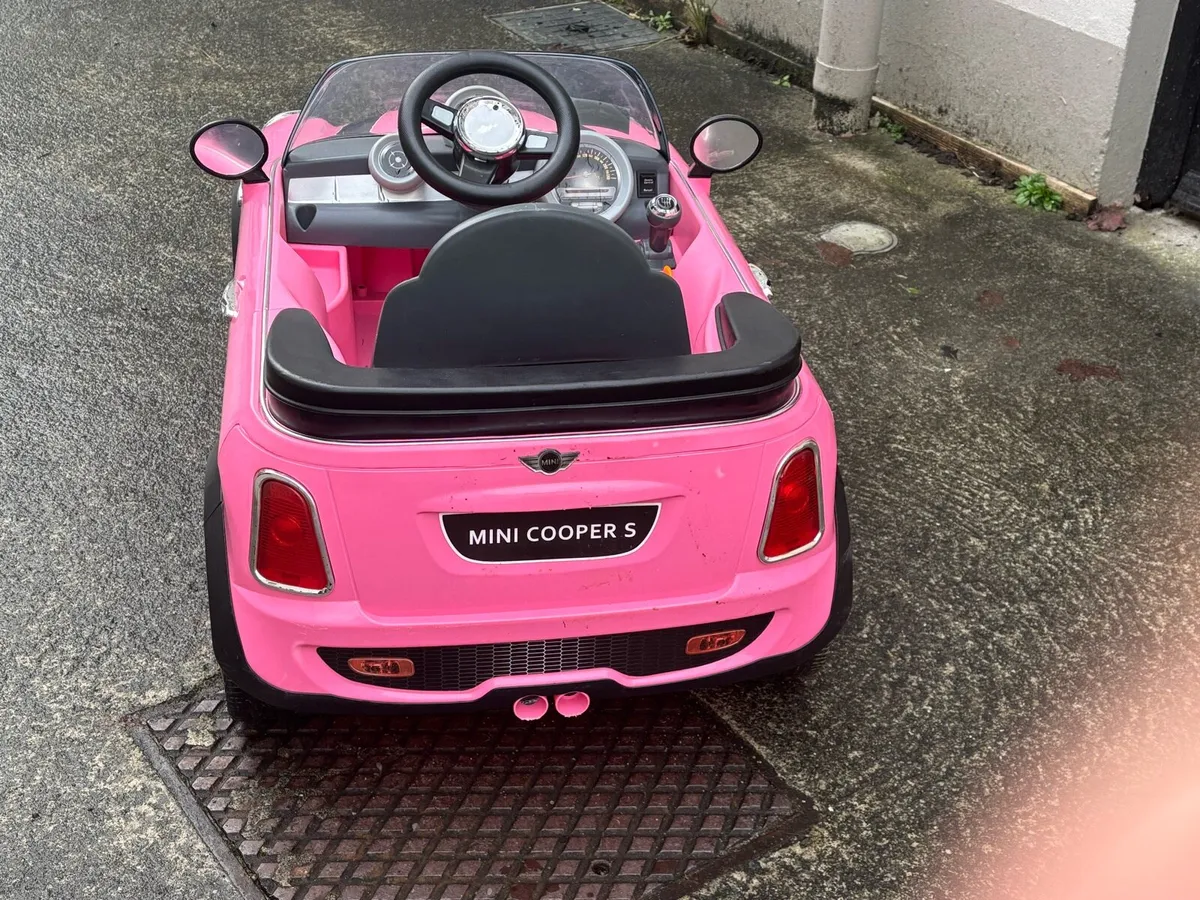 Mini Cooper Ride on - Image 3