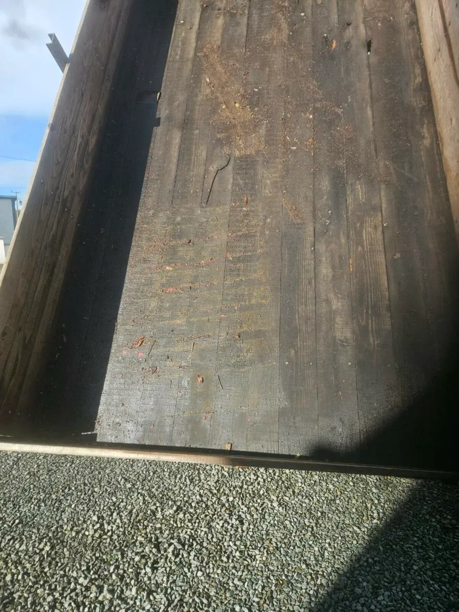 Tipping  trailer - Image 4