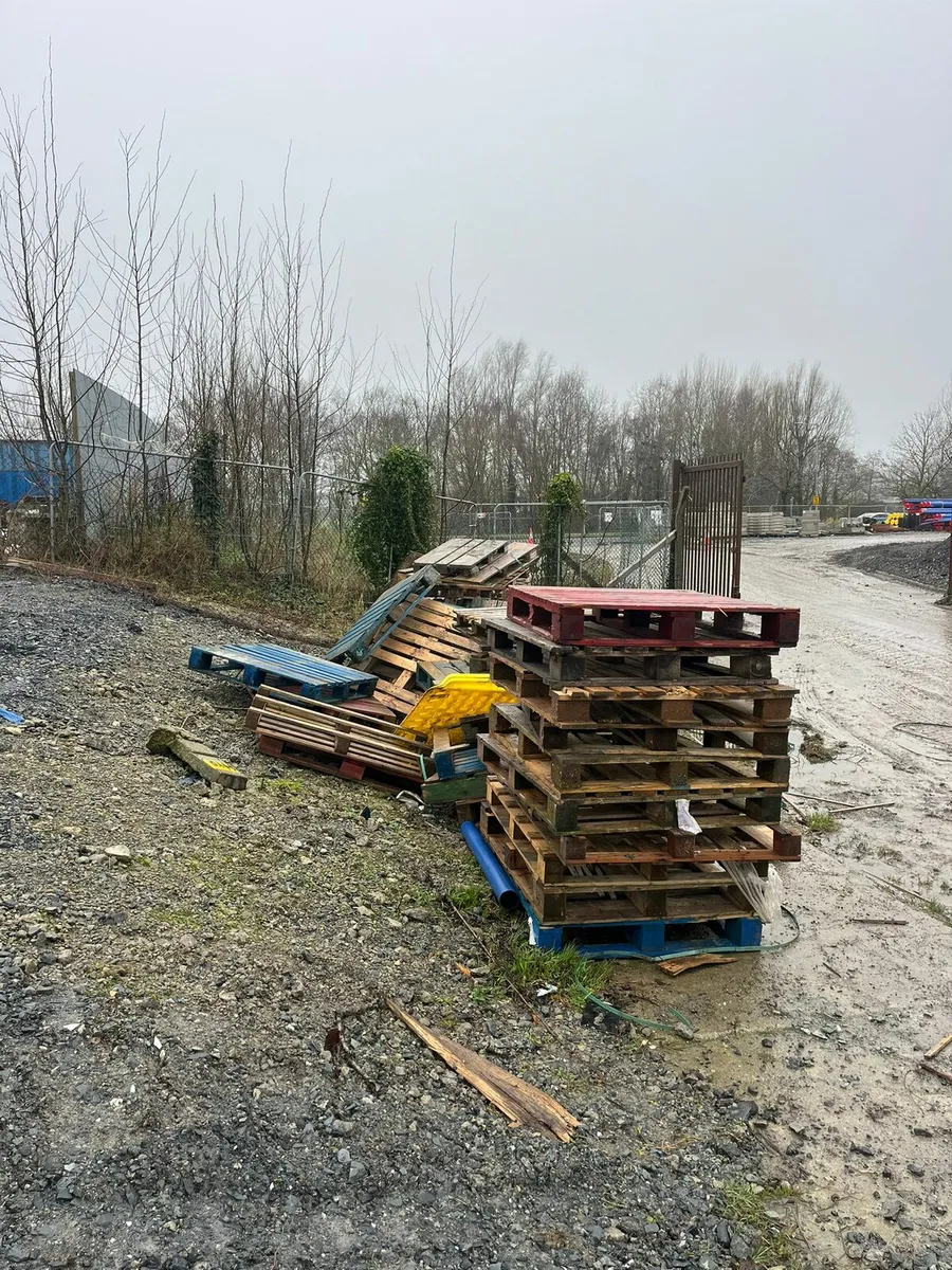 **Used pallets**