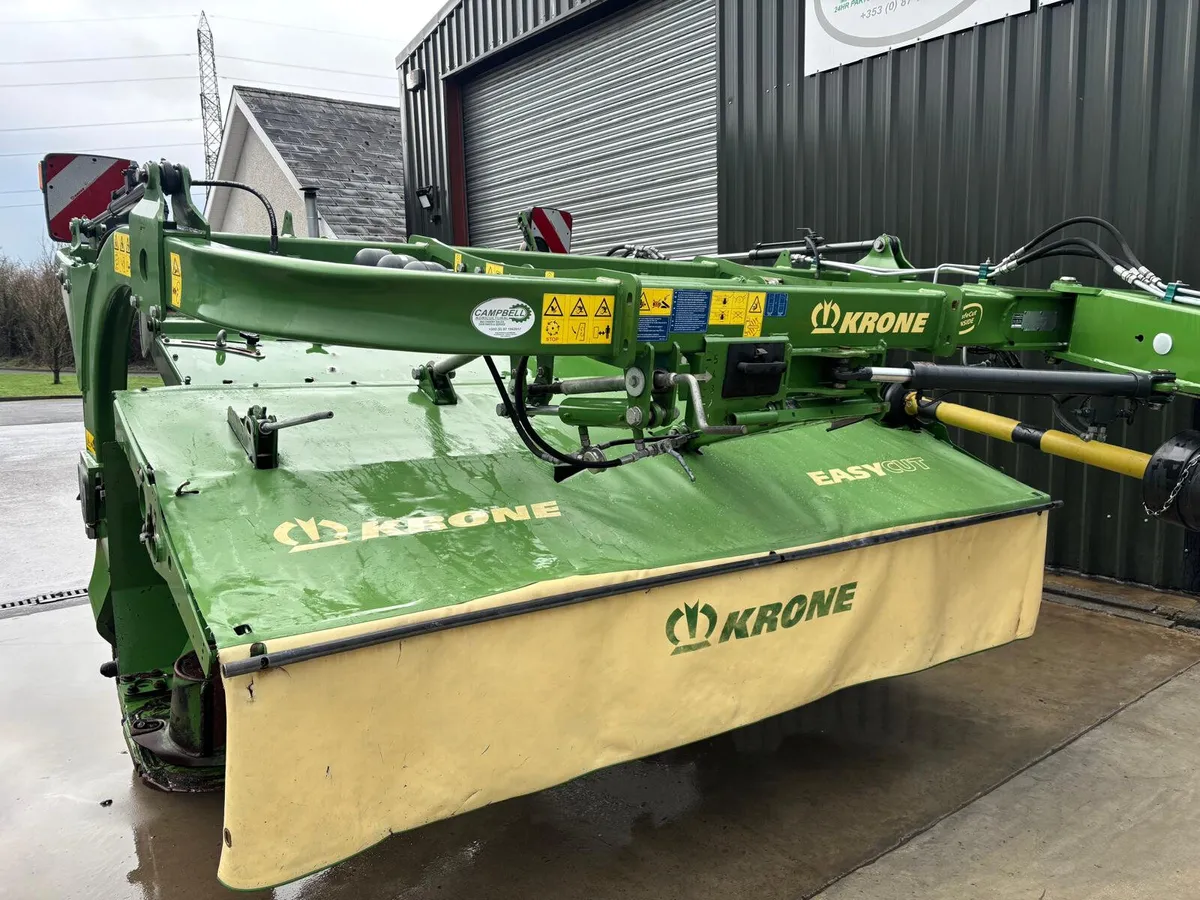 KRONE MT403-33 TRAILED MOWER WITH GROUPER - Image 2