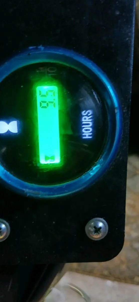 Mini digger 2025.  Detachable canopy . - Image 4