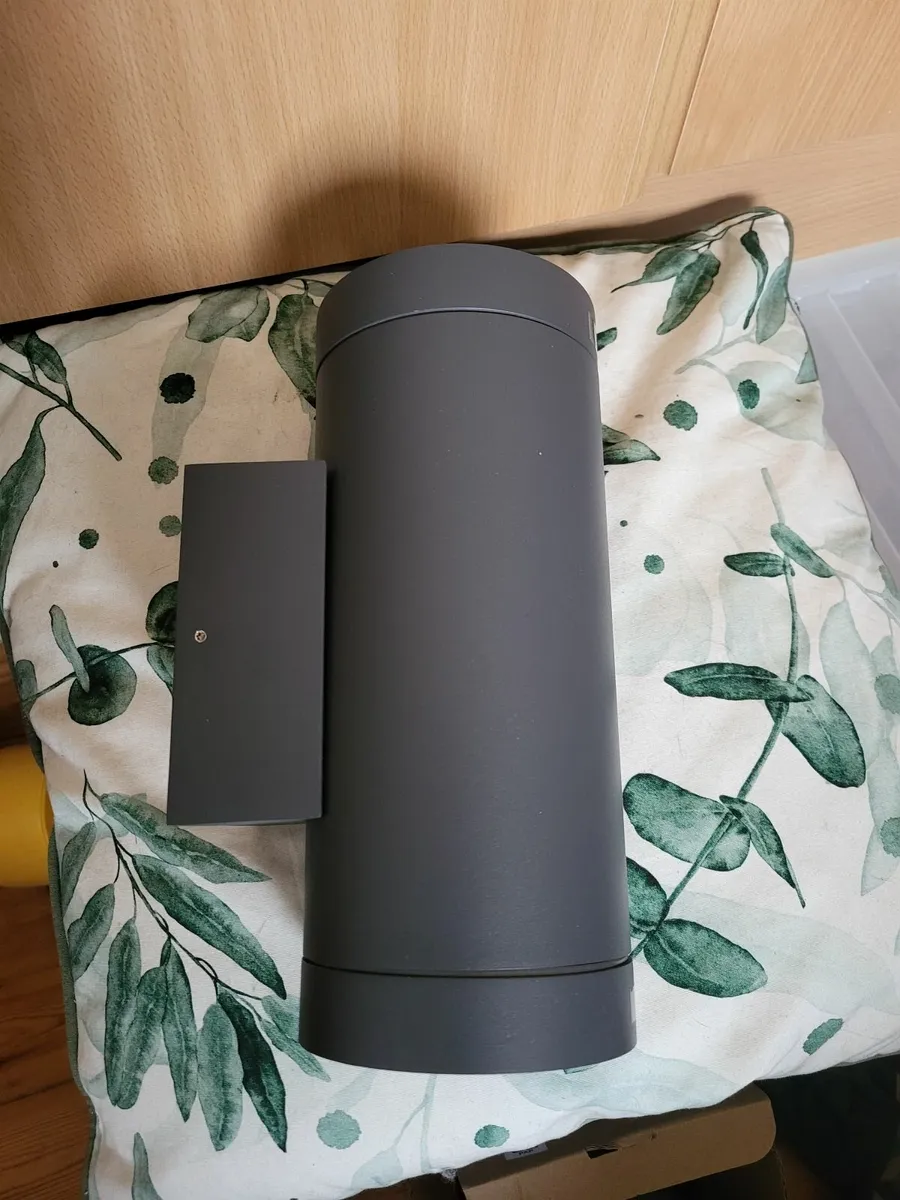 LUCANDE UP DOWN OUTDOOR LIGHTS - Image 1