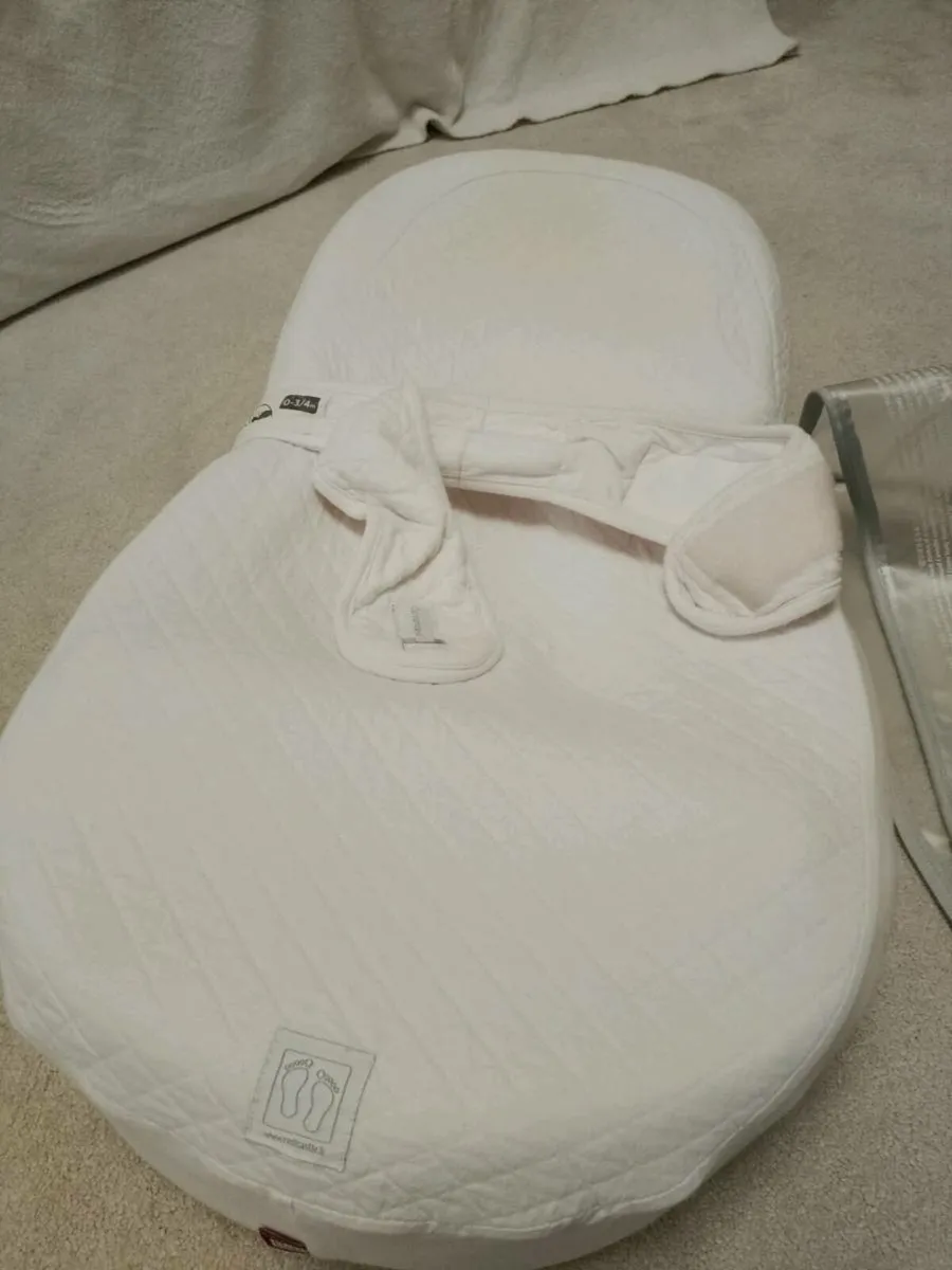 Cocoona Baby nest sleeping aid - Image 3