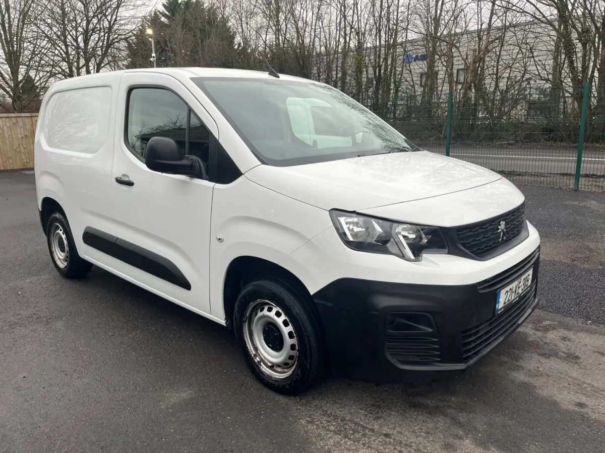 Peugeot Partner 1.5L 6 Speed 100BHP - Image 3