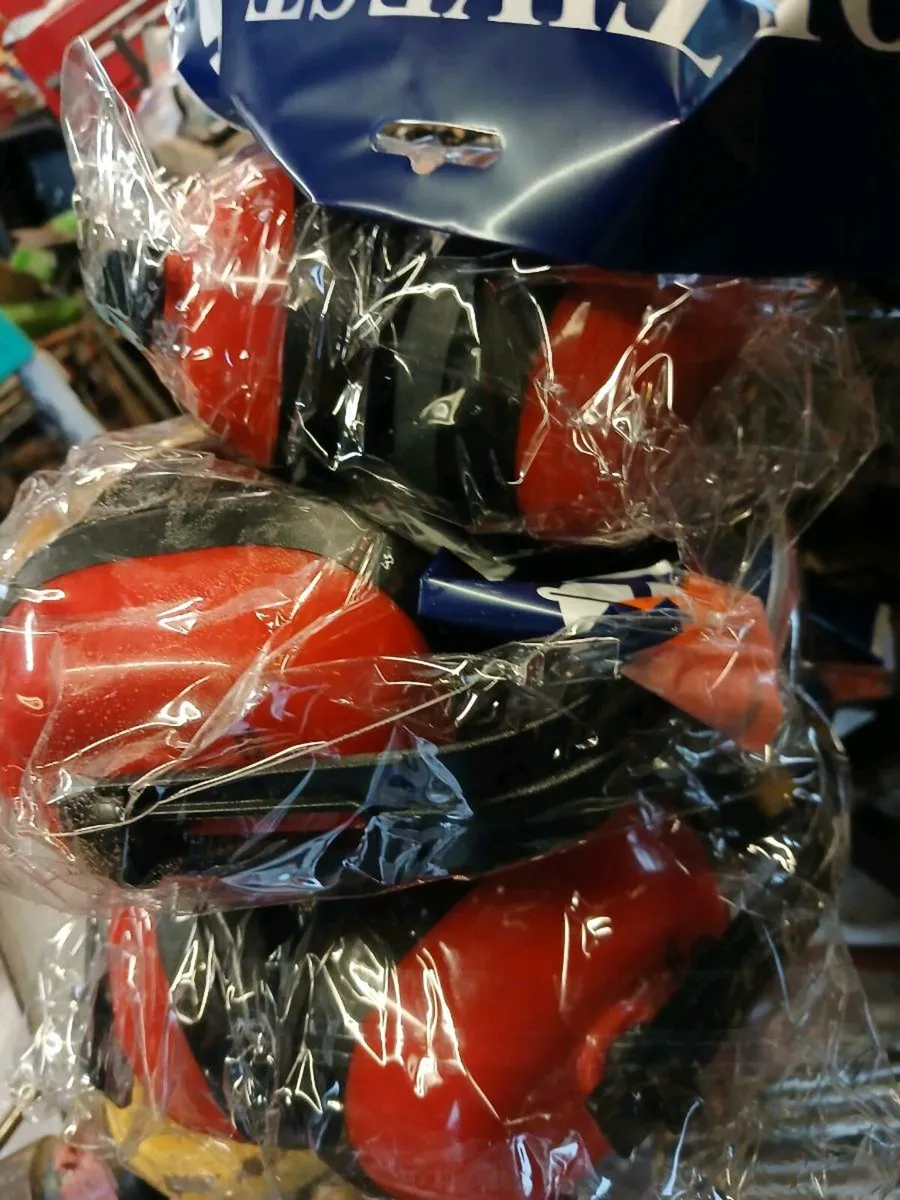 Ear protector - Image 1