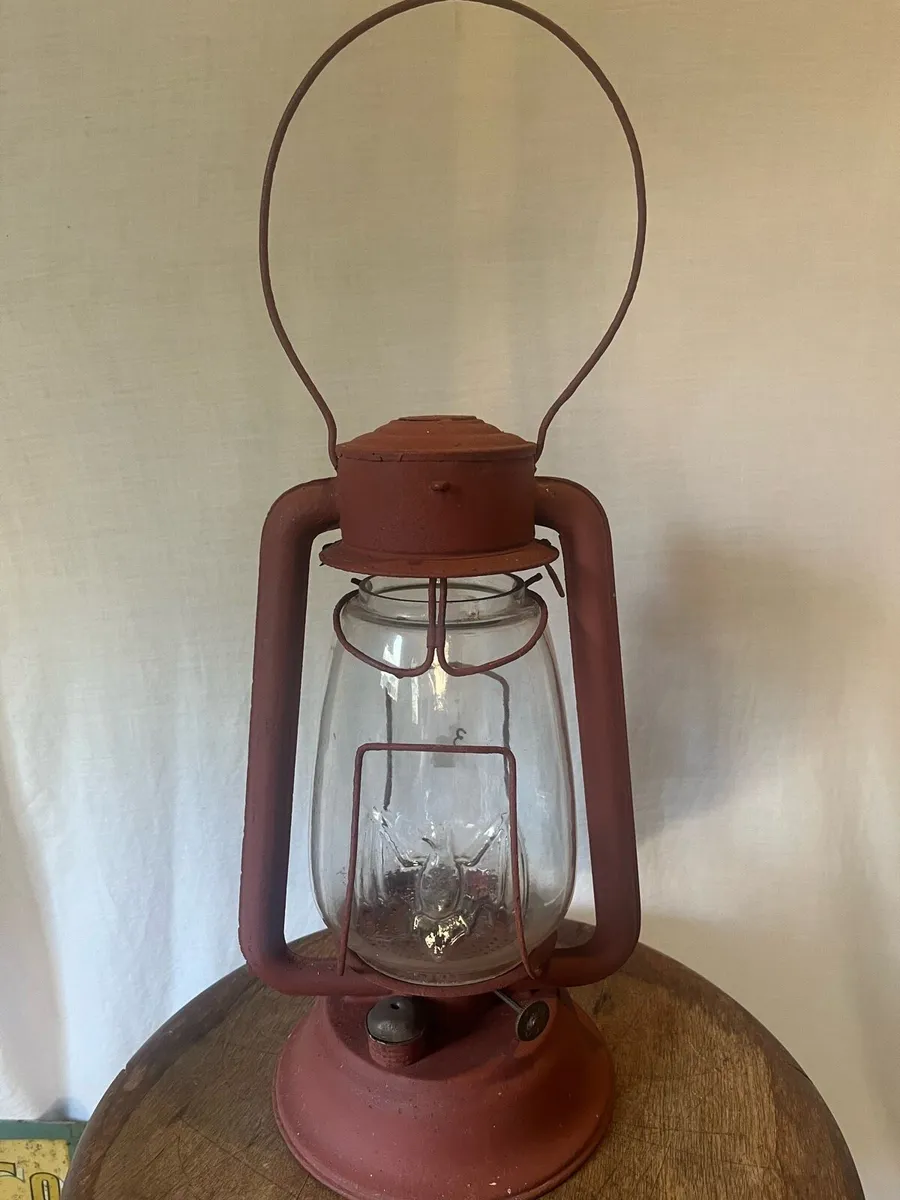 Antique BAT Tilley Oil Lamp - Image 2