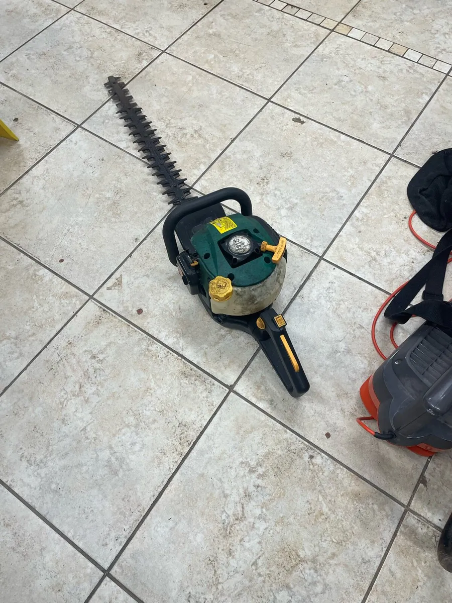 Hedge trimmer - Image 3