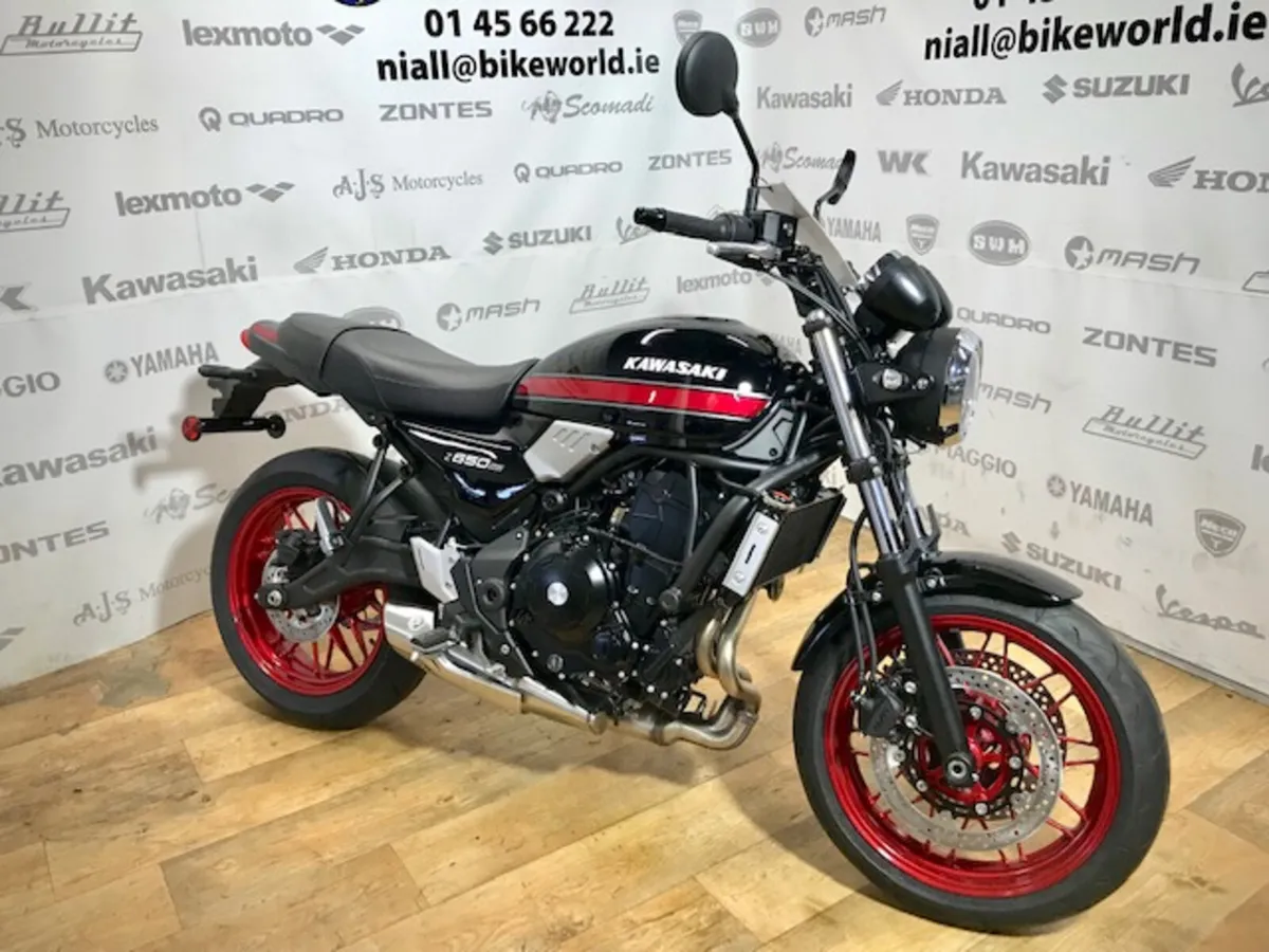Kawasaki Z650 RS - Image 4