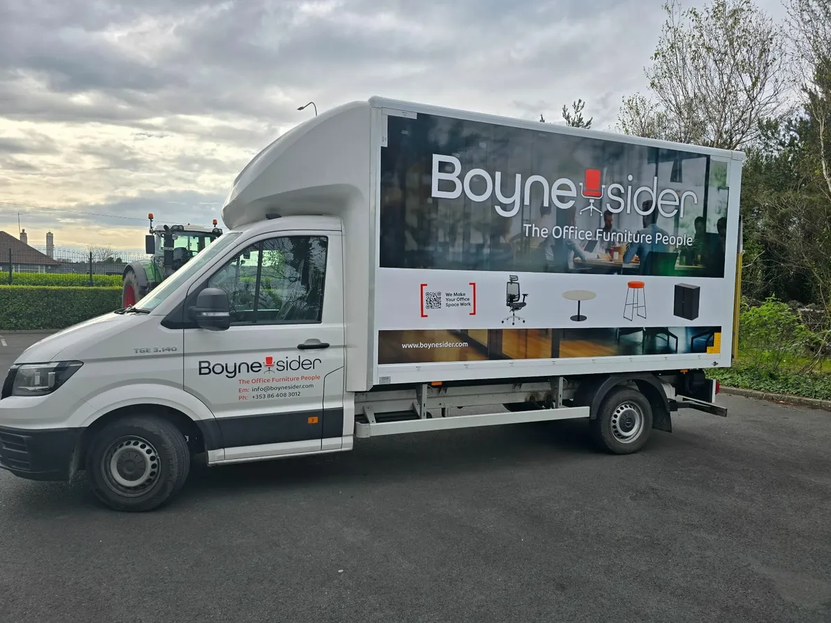 Proffesional office furniture moving service