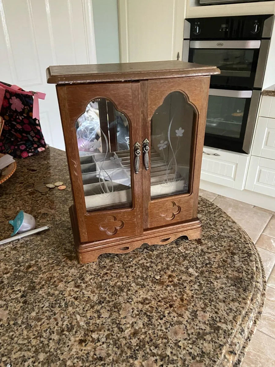 Miele. Jewellery. Box - Image 2