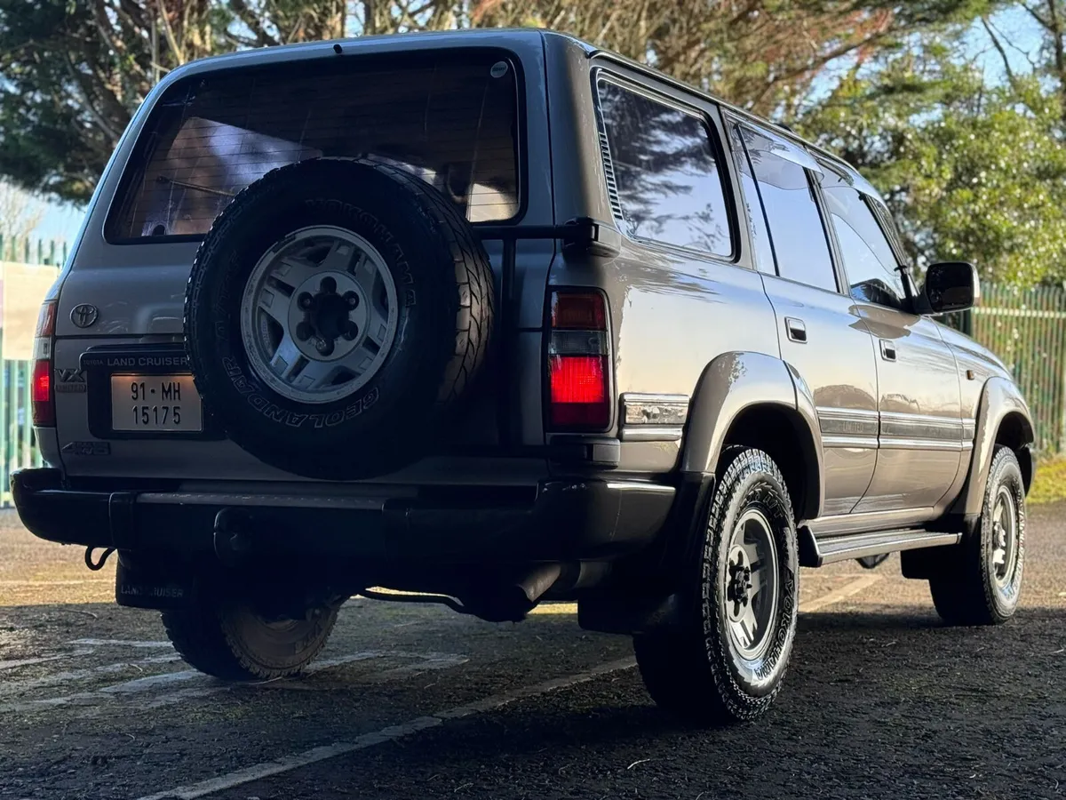 Toyota Land Cruiser 80 Series - Image 3