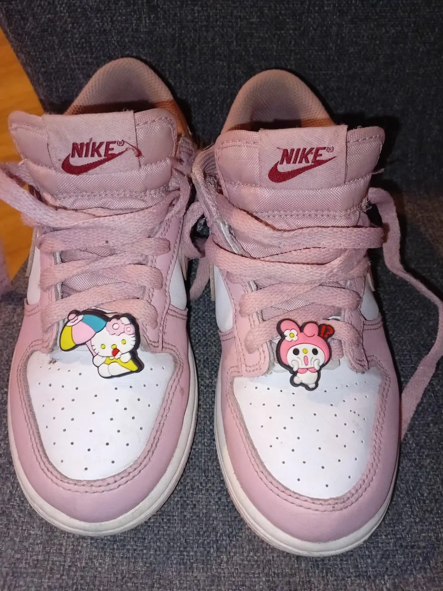 Children's nike trainers - Image 3