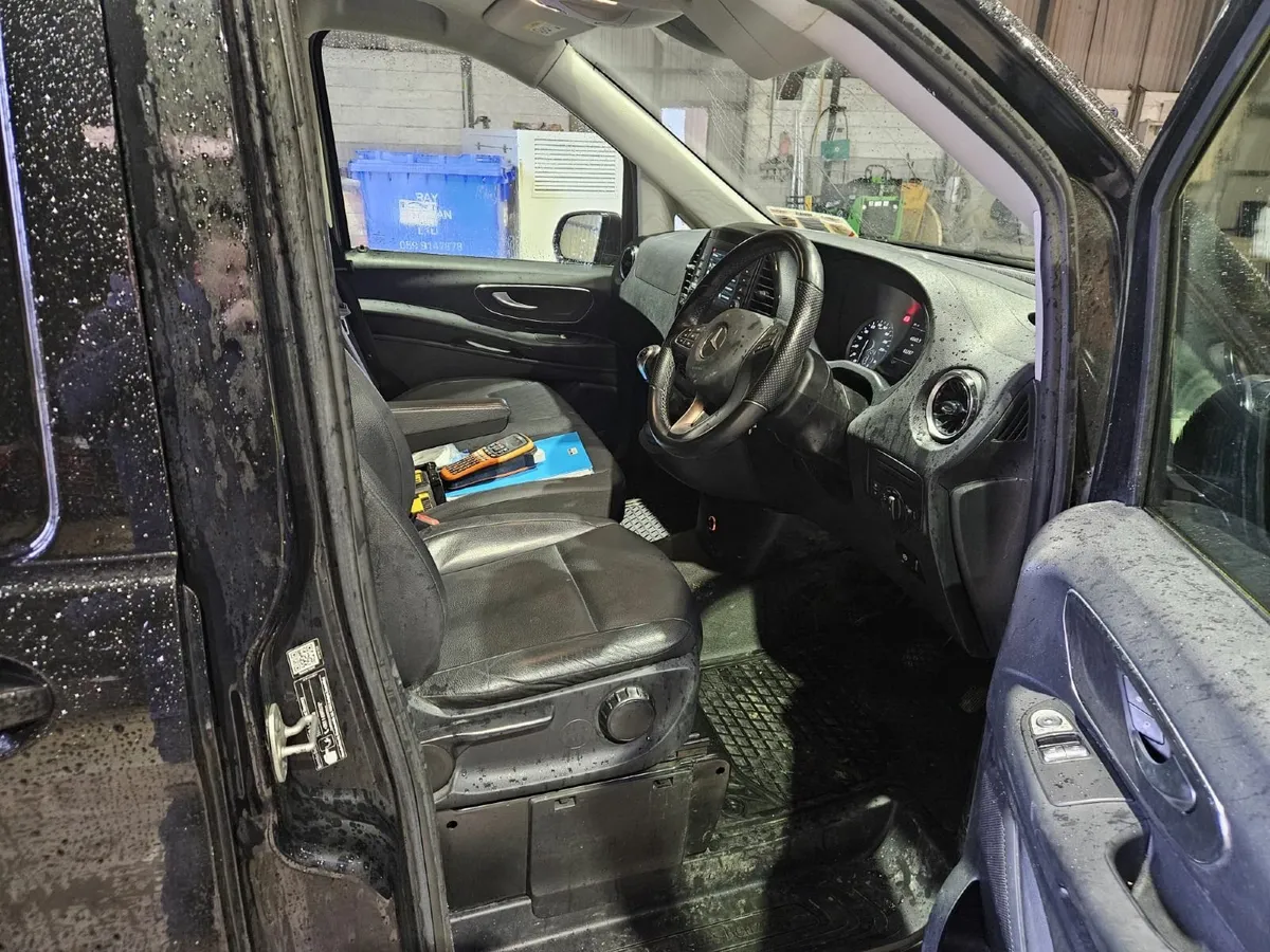 Mercedes-Benz Vito 2023 - Image 3