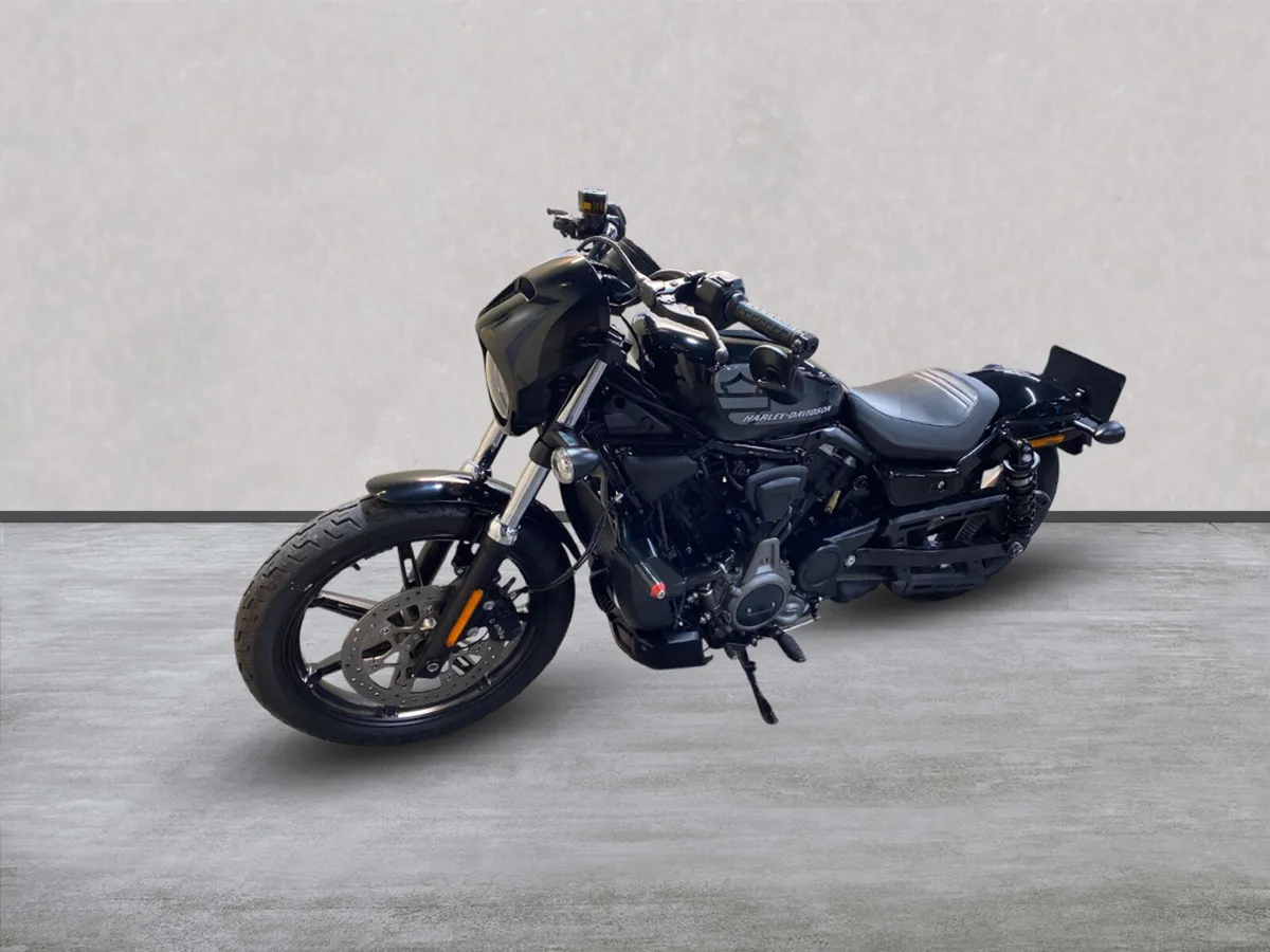 HARLEY DAVIDSON Nightster 975 with Extras - Image 4