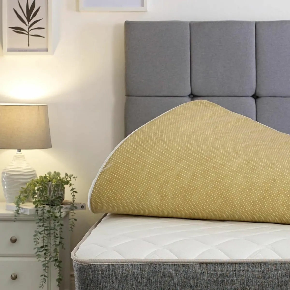 European Small Single Memory Foam Mattress Topper - Image 3