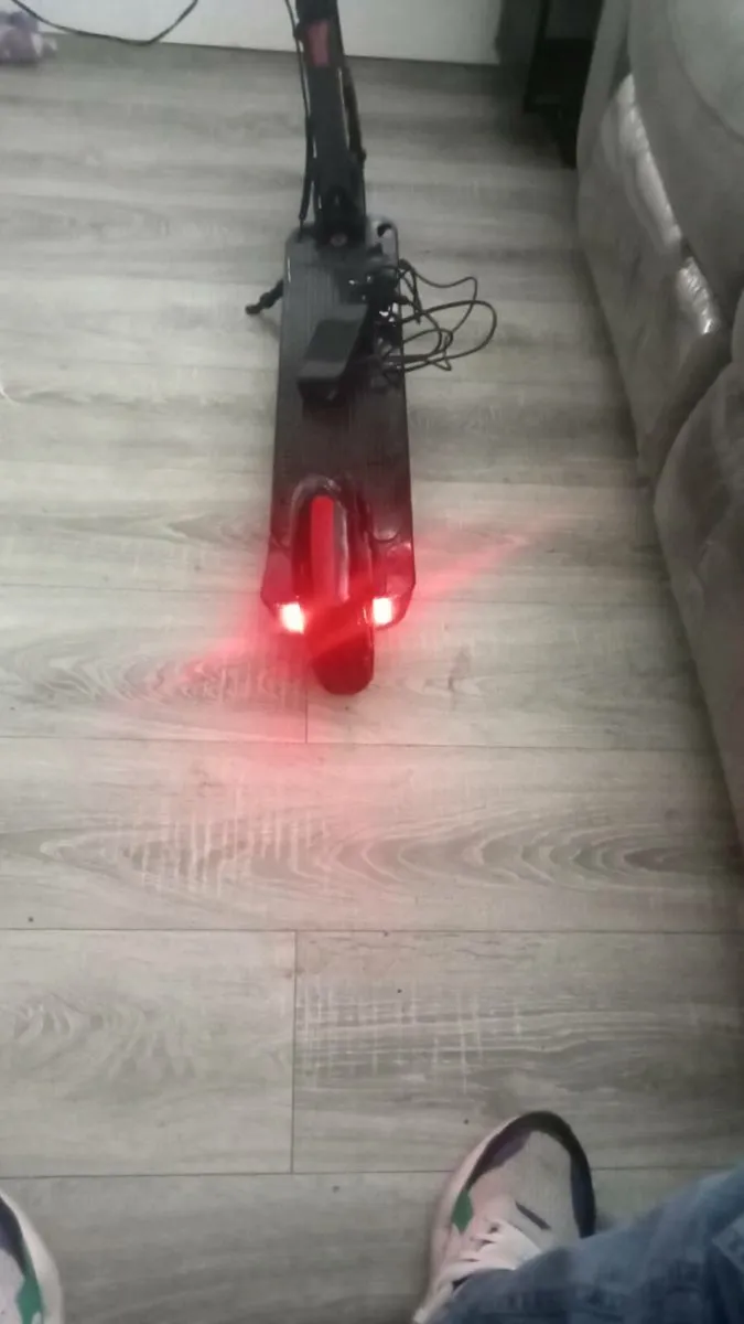 Scooter - Image 2