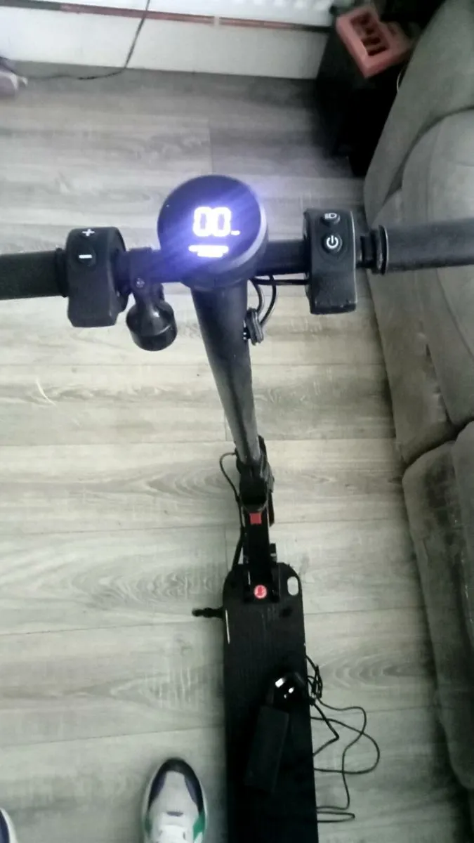 Scooter - Image 3