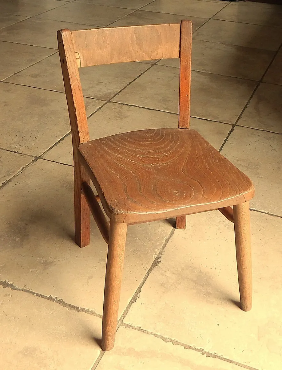 Handmade Oak Children’s Chair - Image 1