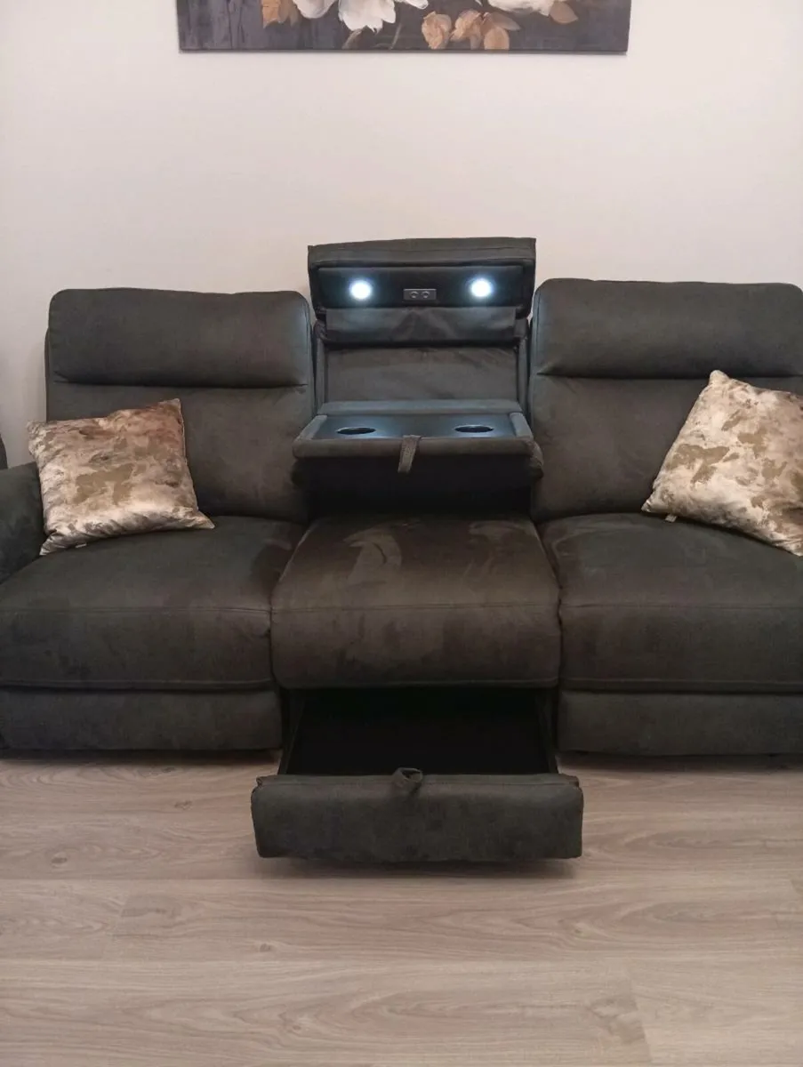 Sofa - Image 3