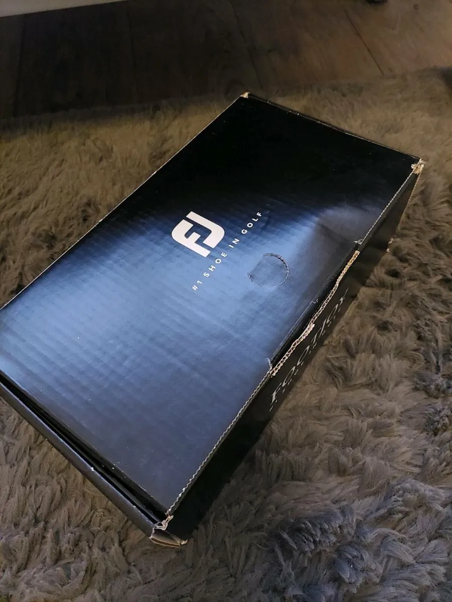 Footjoy golf shoes - Image 4