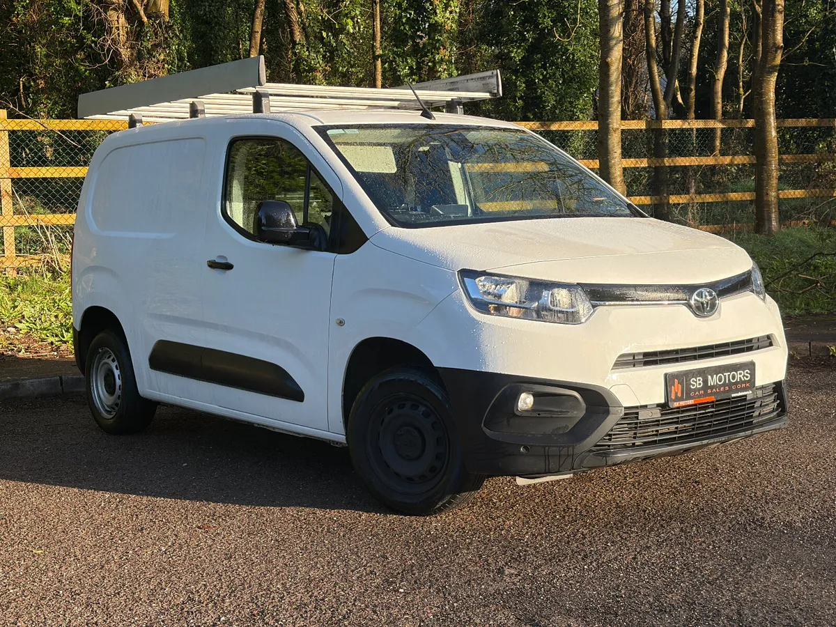 2022 TOYOTA PROACE CITY 1.5 SWB 52K - Image 1