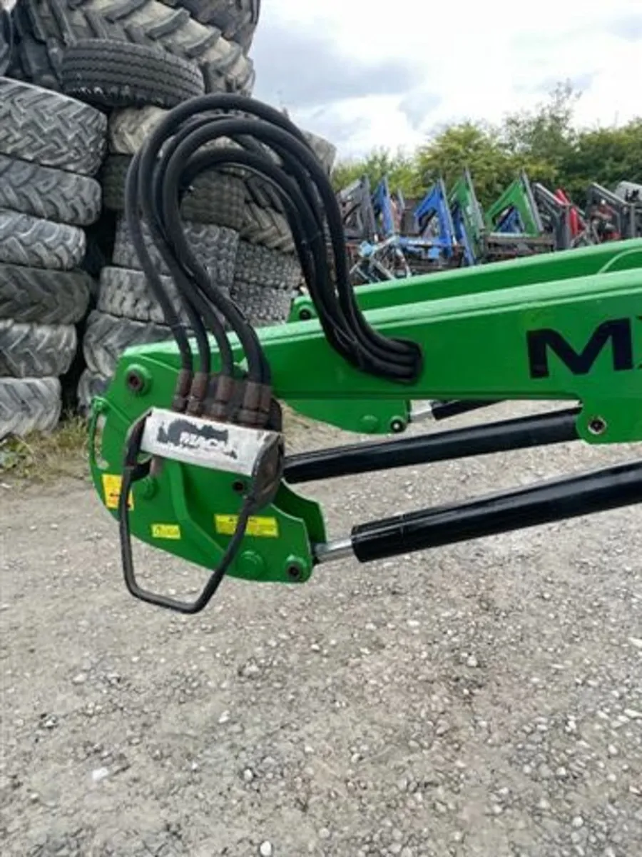 MX T8 Loader - To Fit JD 6100-6430, 5820, 5M - Image 2