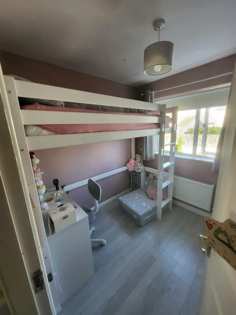 High sleeper kids bed - Image 2