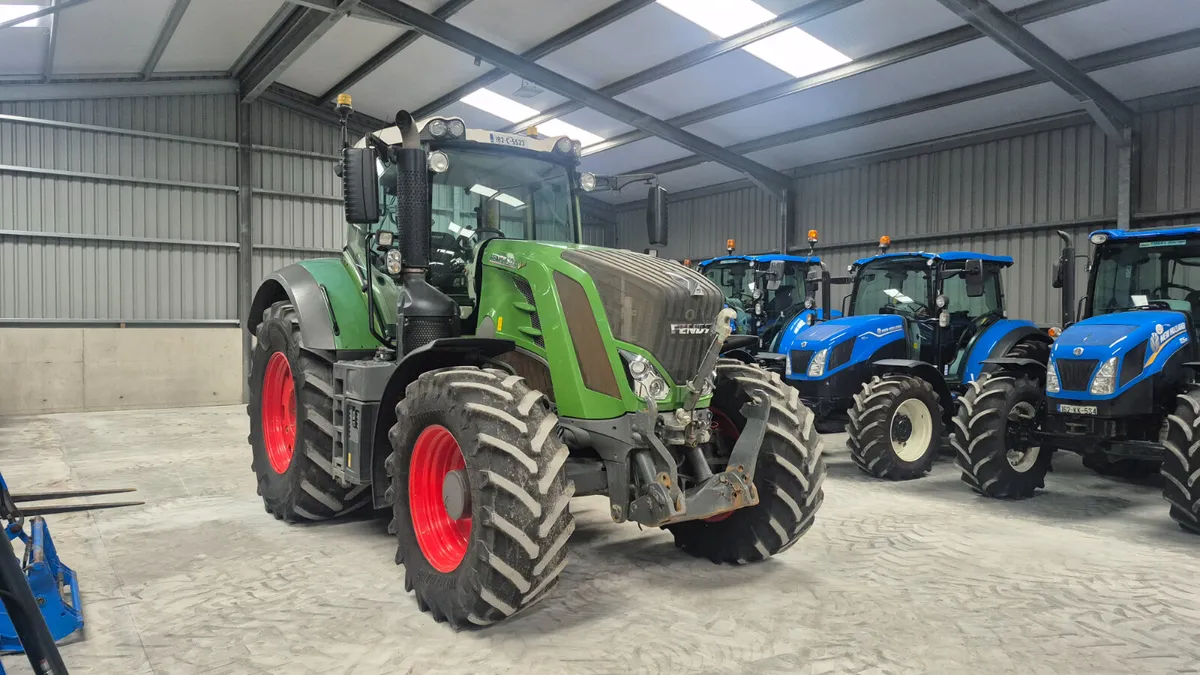 Fendt 824 - Image 3