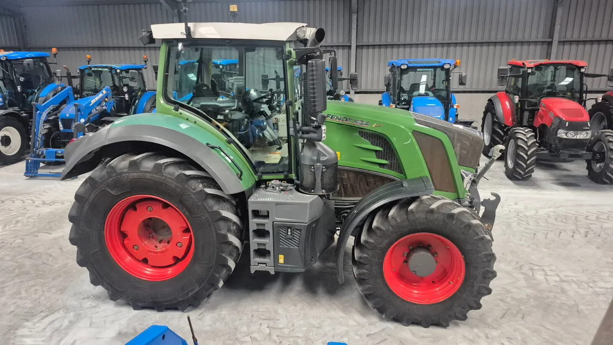 Fendt 824 - Image 4