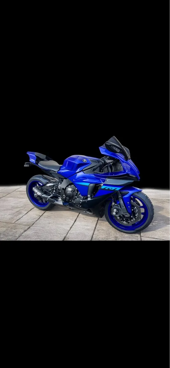 2024 Yamaha R1 - Image 1