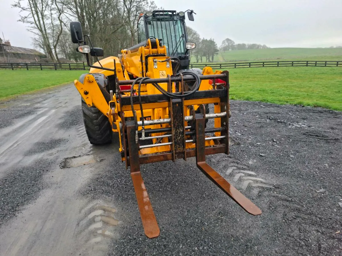 Jcb 540 140 hi vis - Image 2