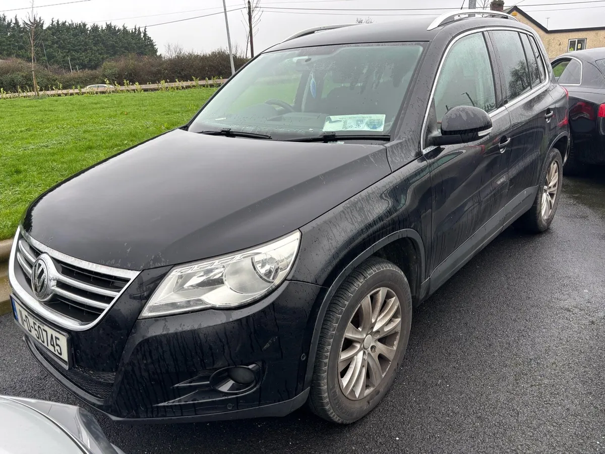 2011 Volkswagen Tiguan read ad! - Image 1