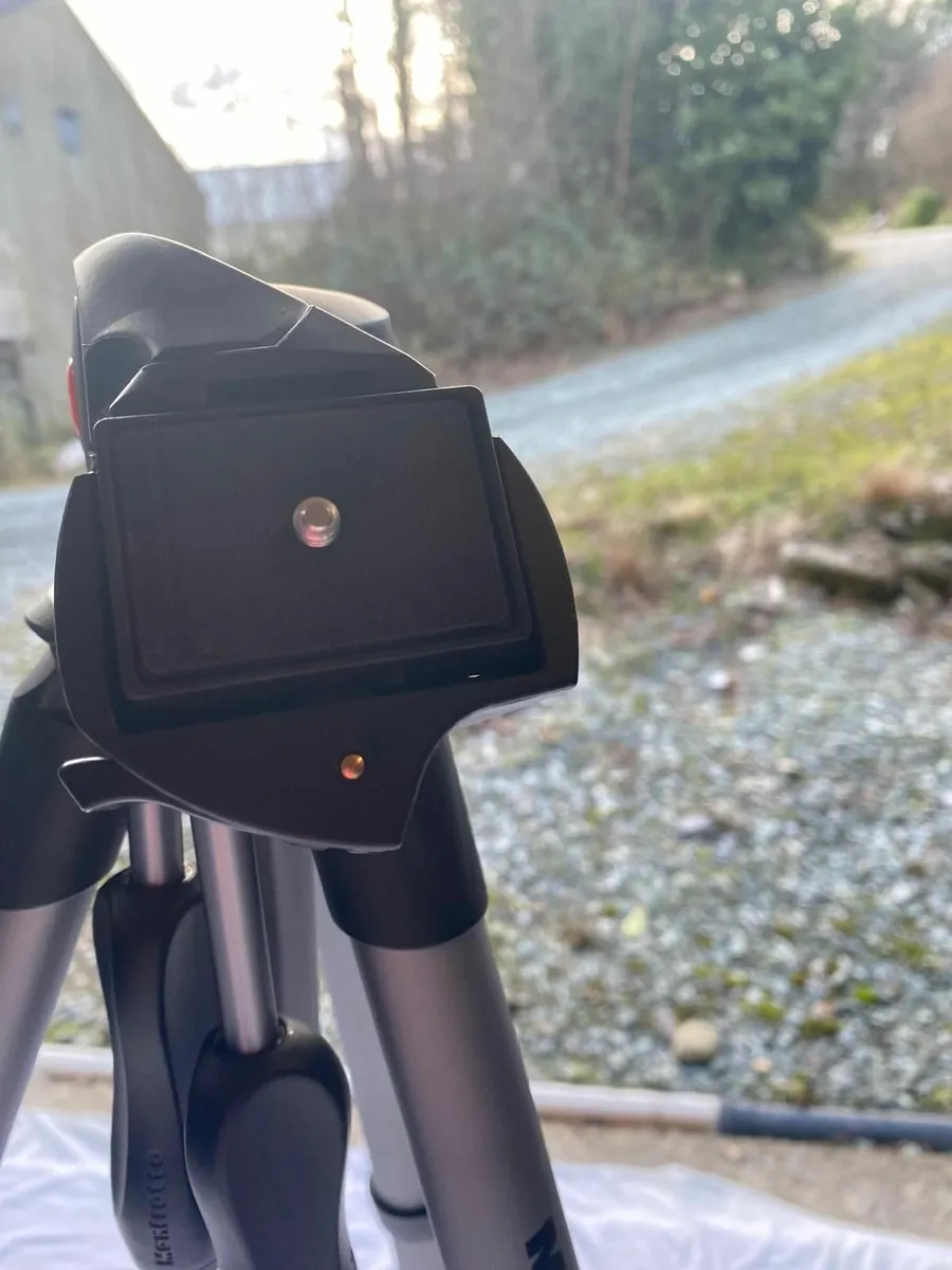 Manfrotto Compact aluminium tripod with 3-way head - Image 3