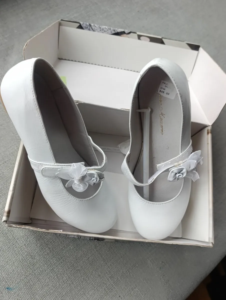 White communion shoes - Image 1