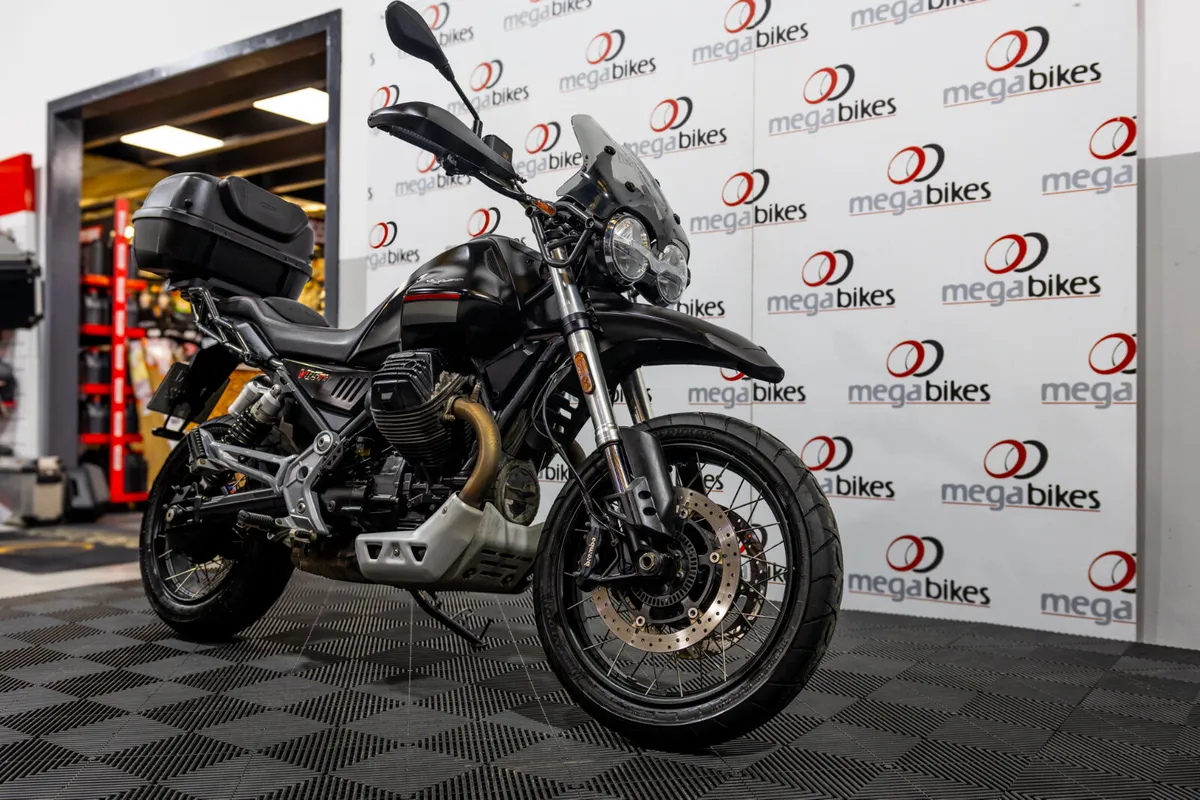 Moto Guzzi V85TT 2024 - Image 4