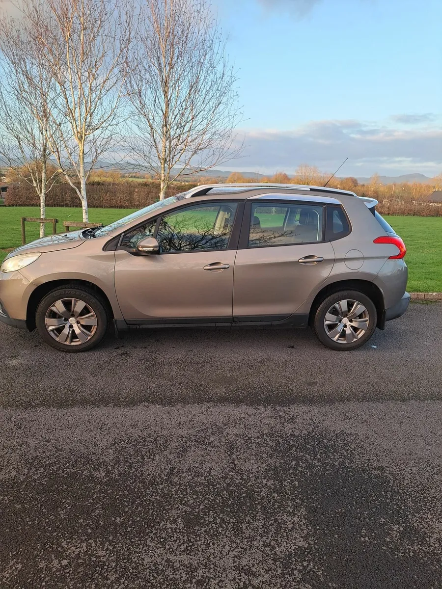 Peugeot 2013 2008 - Image 2