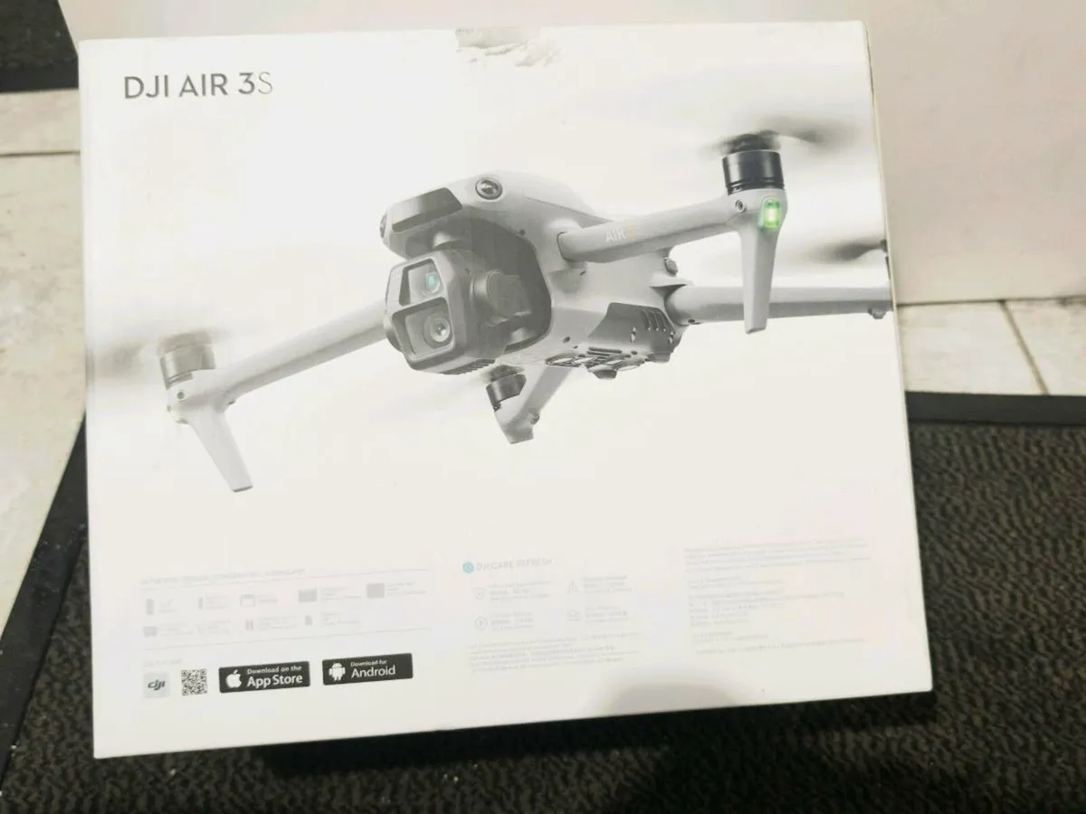 DJI Air3S - Image 1